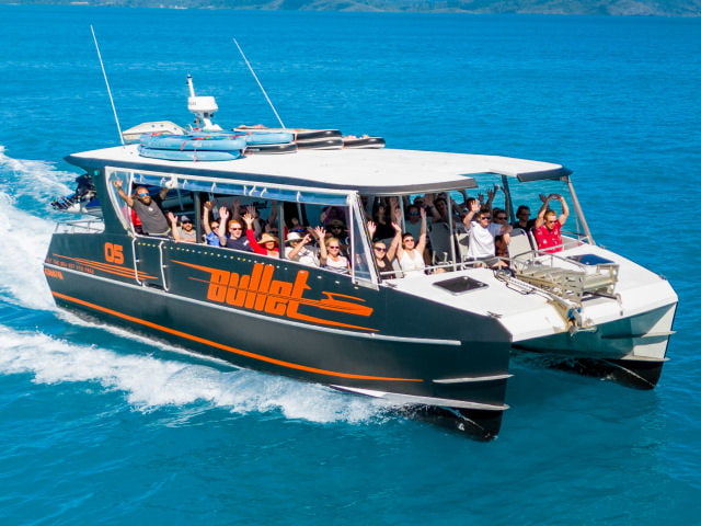 Whitsunday bullet one day cruise